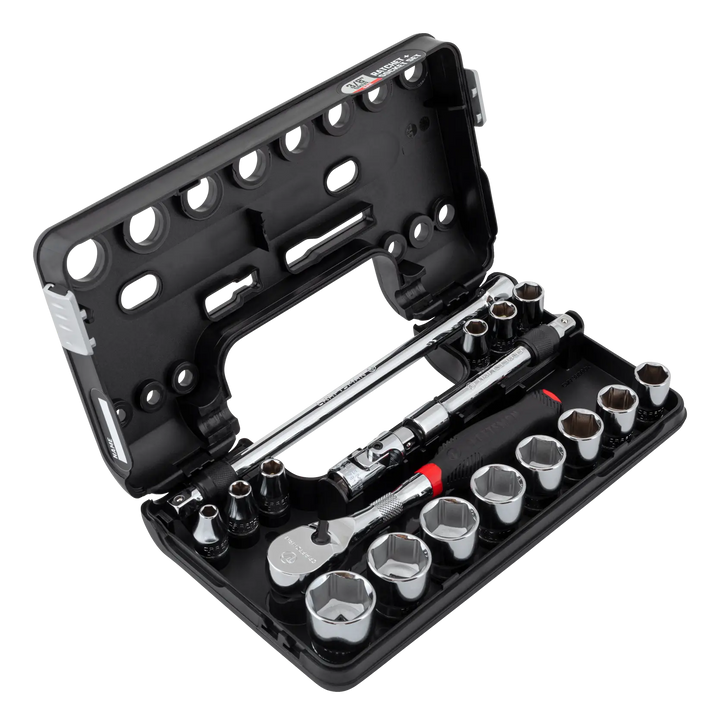 Photo of CRAFTSMAN socket and ratchet set in black case, angled view, SKU CMMT45752V.